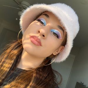 Y2K Light Pink Bucket Hat